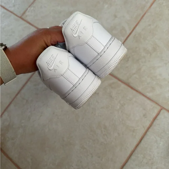 Nike Air Force 1 🤍 - Picture 3 of 8